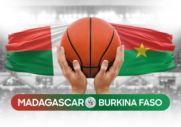 Madagaskar, Burkina Faso 'ya karşı milli basketbol takımları basketbol topu yarışma kupası konsepti