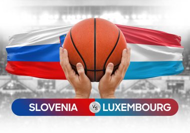 Slovenya Lüksemburg milli basketbol takımlarına karşı basketbol topu yarışma kupası konsepti