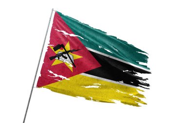 Şeffaf arkaplanda Mozambik yırtık bayrağı.