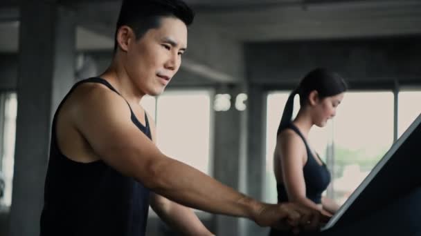 Fitness Concept Resolution Athlete Running Treadmill Fitness — Stock Video