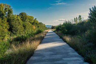 Via Rhona, a long distance cycle path