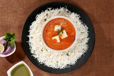 Shahi Paneen & Rice, Hint Tabağı