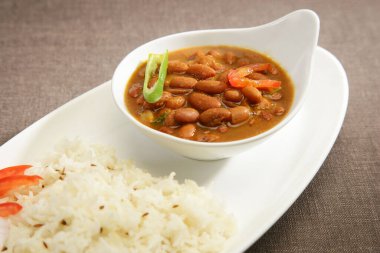 Pirinç ve Rajma veya kırmızı barbunya fasulyesi, Hint yemek