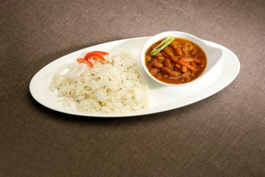 Pirinç ve Rajma veya kırmızı barbunya fasulyesi, Hint yemek