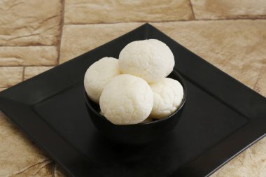 Sünger Rasgulla veya Bengali Rasgulla, Beyaz Rasgulla, Hint Tatlısı