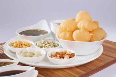 Bombay Sindhi Panipuri veya Gol Gappa Chaat, Hint sokak yemekleri