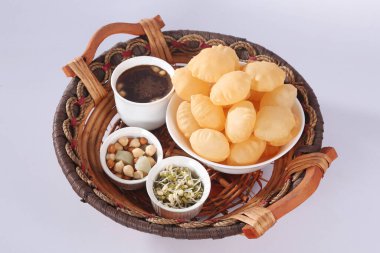 Bombay Sindhi Panipuri veya Gol Gappa Chaat, Hint sokak yemekleri