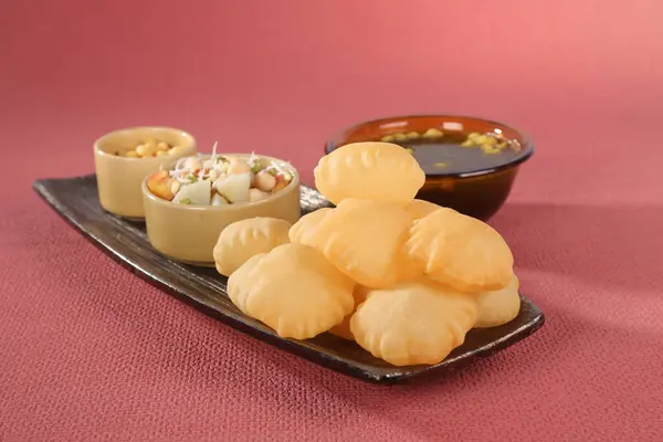 Bombay Sindhi Panipuri veya Gol Gappa Chaat, Hint sokak yemekleri