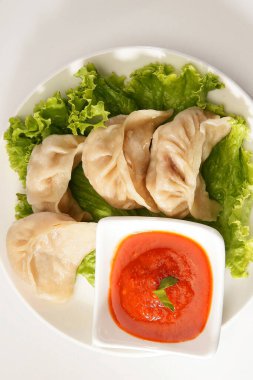 Vejetaryen Momos ya da Tamato Biberli Momos - Hint Sebzeli Momo