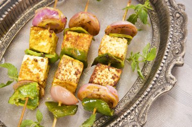 Paneer Tikka veya Paneer Soola Chutney - Hint Yemeği