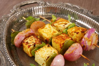 Paneer Tikka veya Paneer Soola Chutney - Hint Yemeği