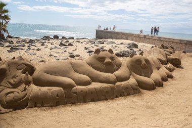 Kum tepeleri. Günbatımında Gran Canaria 'da meşhur Maspaloma kumulları, Kanarya Adası, İspanya