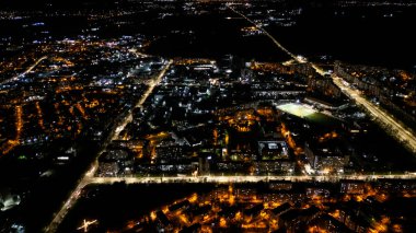 Aydınlanmış Şehir Hava Gecesi Görünümü