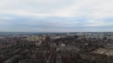 İHA Şehir Manzarası Konut ve Endüstriyel Alanlar Bulutlu Gökyüzü Altında