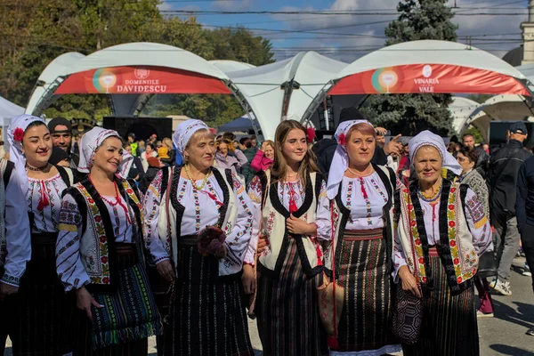 Chisinau Moldova October 2022 National Wine Day Celebration Capital Folk — стоковое фото