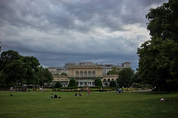 Viena Austria Junio 2023 Stadtpark Viena Con Kursalon Histórico Antiguo — Foto de Stock
