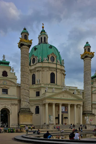 Viena Austria Junio 2023 Vista Exterior Iglesia Barroca Karlskirche Plaza — Foto de Stock