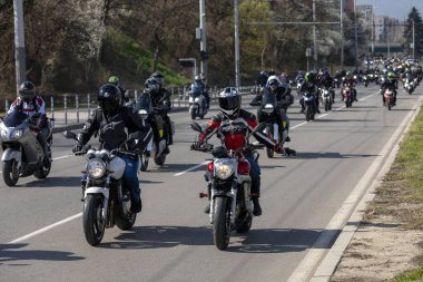 Sofya, Bulgaristan - 25 Mart 2023: Bulgaristan 'ın Sofya kentinde yaz motosiklet sezonunun resmi açılışı