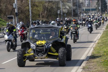 Sofya, Bulgaristan - 25 Mart 2023: Bulgaristan 'ın Sofya kentinde yaz motosiklet sezonunun resmi açılışı