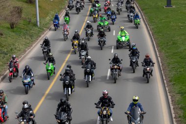 Sofya, Bulgaristan - 25 Mart 2023: Bulgaristan 'ın Sofya kentinde yaz motosiklet sezonunun resmi açılışı