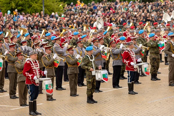 索菲亚 Sofia Bulgaria 2023年5月6日 保加利亚索菲亚的阅兵式 庆祝5月6日 维多利亚时代的圣乔治日和保加利亚陆军日 2023年5月6日 保加利亚索菲亚 — 图库照片
