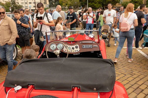 Sofya Bulgaristan Eylül 2023 Sonbahar Eski Veya Eski Otomobiller Geçit — Stok fotoğraf