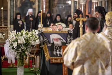 Sofya, Bulgaristan, 16 Mart 2024: Bulgar Başpiskoposu ve Sofya Büyükşehir Neofili anısına yapılan anma töreni Alexander Nevsky Anma Kilisesi 'nde kutlandı.
