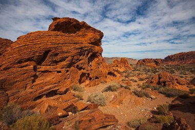 Fire State Park Vadisi 'nde ilginç kaya oluşumları. Nevada ABD