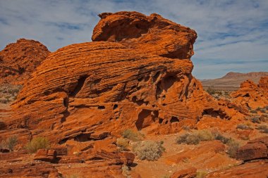 Fire State Park Vadisi 'nde ilginç kaya oluşumları. Nevada ABD