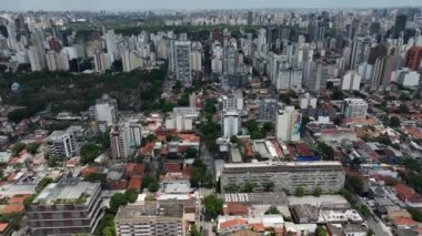Sao Paulo 'nun panoramik manzarası, Vila Madalena bölgesi, Brezilya.