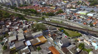 Güney Amerika 'da gecekondu mahallesi. Auxiliadora şehri, Sao Paulo, Brezilya.