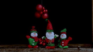 Noel Baba ve Kardan Adam Noel ve Yeni Yıl için birlikte. Noel ve Yeni Yıl konsepti. 11-30-2024