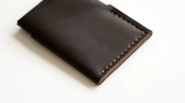 Brown Empty Mens Business Handmade Genuine Leather Card Holder Isolated — Foto Stock