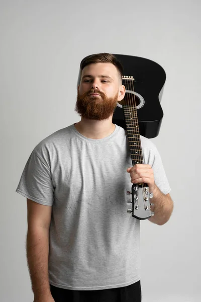 Handsome Brunette Bearded Man Musician Standing Holding Acoustic Guitar Shoulder — Stock Photo, Image
