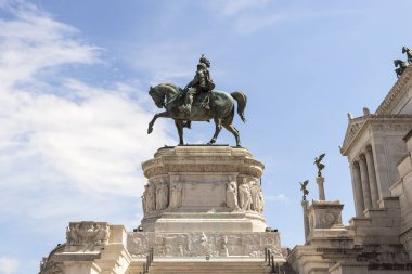İtalya 'nın Lazio Bölgesi, Roma' daki Victor Emmanuel Ulusal Anıtı 'nın (Altare della Patria) mimari sahneleri. Bölüm II)