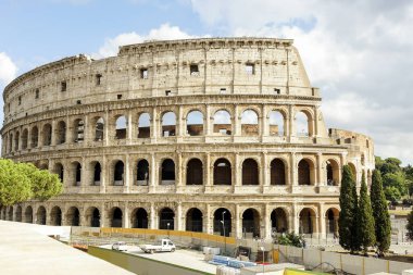 Roma Kolezyumu 'nun (Colosseo Romano) dış mimarisi Roma, Lazio Eyaleti, İtalya.
