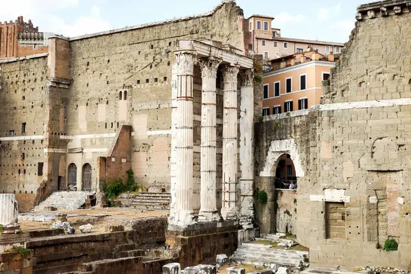 Πανοραμικά Αξιοθέατα Του Φόρουμ Του Nerva Foro Nerva Στη Ρώμη Φωτογραφία Αρχείου
