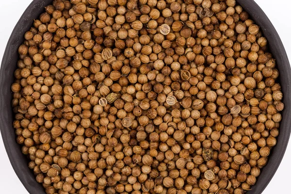 Закрыть Сушеные Семена Кориандра Миске — стоковое фото