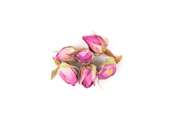 白い背景に孤立した乾燥茶や装飾用のバラの花 — ストック写真