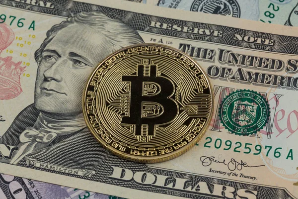 Golden Bitcoin Mønt Papir Dollars Penge Virtuel Krypto Valuta Valuta - Stock-foto