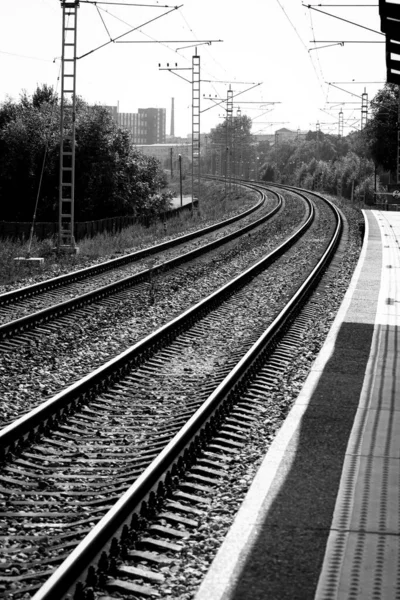 Les Lignes Chemin Fer Traversent Une Gare — Photo