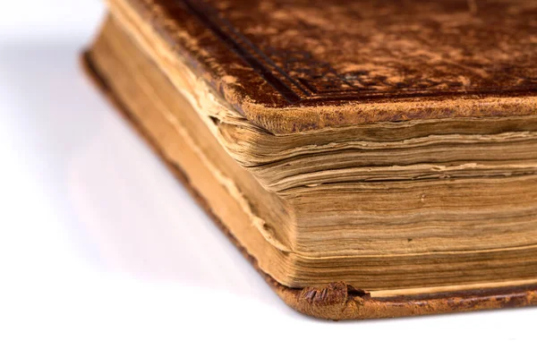 Apri Vecchio Libro Vuoto Sfondo Bianco — Foto Stock