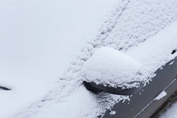 Hóval Borított Autó Közelsége — Stock Fotó