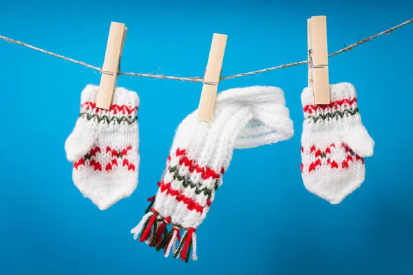 Scarf Pair Gloves Drying Rope — Stock Photo, Image