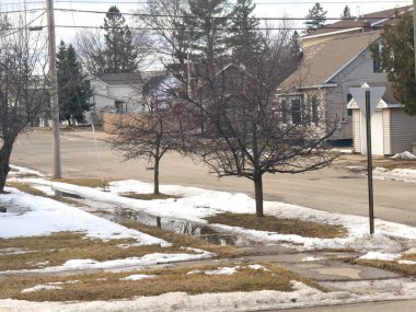 Norveç, Michigan 'da eski bir cadde