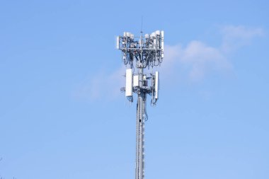 cep telefonu anten iletişim kulesi