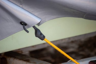 Bungee ipi ve brandaya yakın çekim