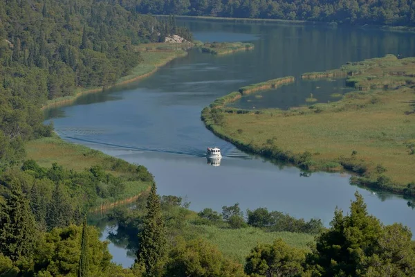 Řeka Krka Výletní Lodí Národní Park Krka Okres Ibenik Knin — Stock fotografie