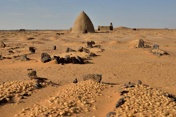 Domed Mausoleum Called Qubba Old Dongola Northern Nubia Sudan Africa — 스톡 사진
