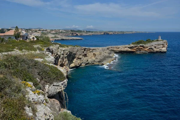 Skalnaté Pobřeží Blízkosti Porto Cristo Morro Carabassa Mallorca Baleárské Ostrovy — Stock fotografie